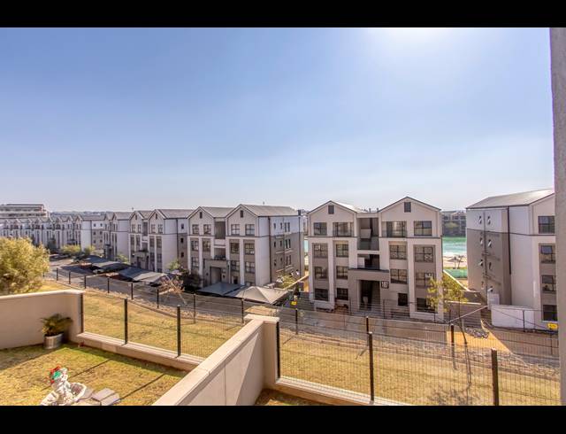 2 BEDROOM APARTMENT TO LET IN WATERFALL